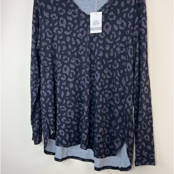 Mud Pie Black Leopard Teddy Long Sleeve Tee, Small - Picture 4 of 8